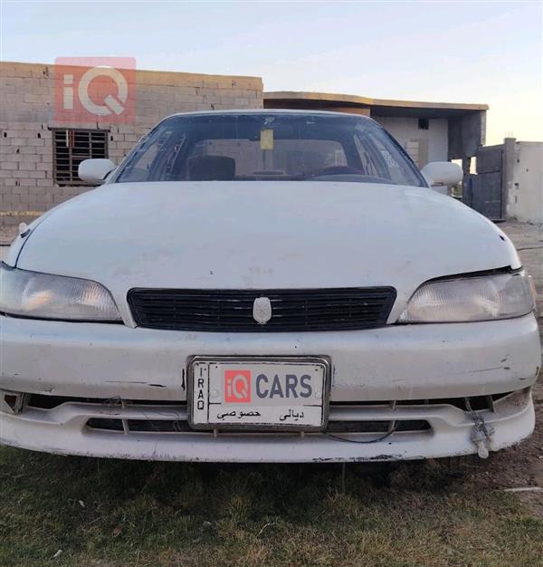 تۆیۆتا کراون 1995  بۆ فرۆشتن لە عێراق - زوبەیر